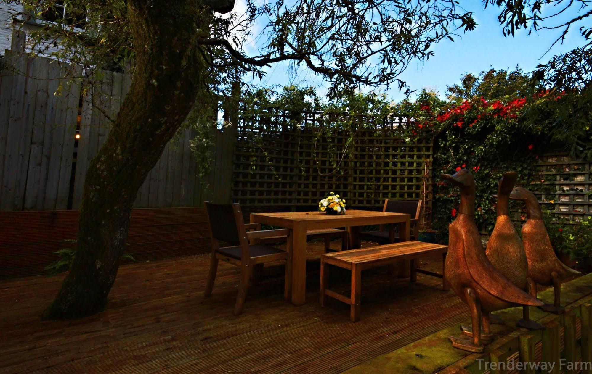 Trenderway Farm Bed and Breakfast Looe Eksteriør billede
